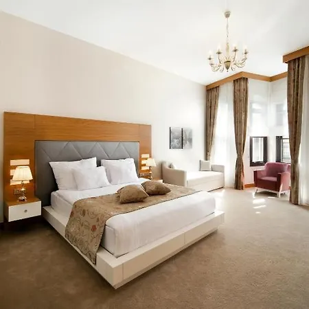 Hotel Gravis Taksim