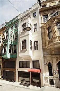 Gravis Taksim Hotel 4*