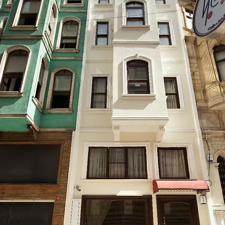 Gravis Taksim 4*
