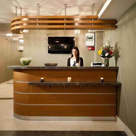 Gravis Taksim Hotel